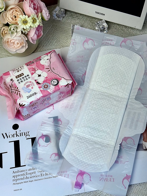 Best Selling Sanitary Napkin Pads for OEM Wholesale Best Selling Sanitary Napkin Pads for OEM Wholesale product photo